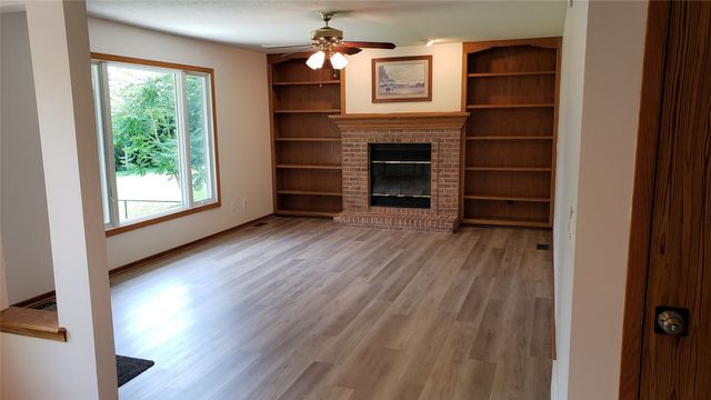 4422 Palm Avenue, Des Moines, IA 50310