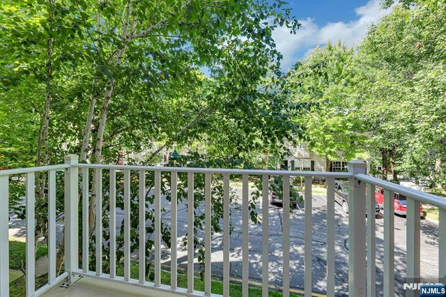 2206 Lancaster Court, Mahwah, NJ 07430