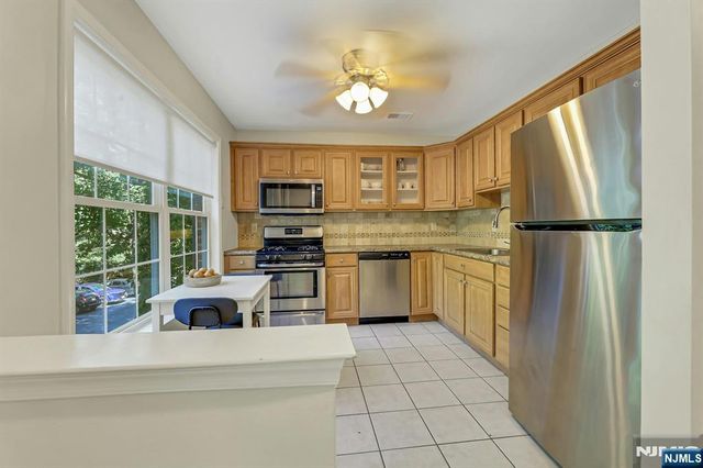 2206 Lancaster Court, Mahwah, NJ 07430