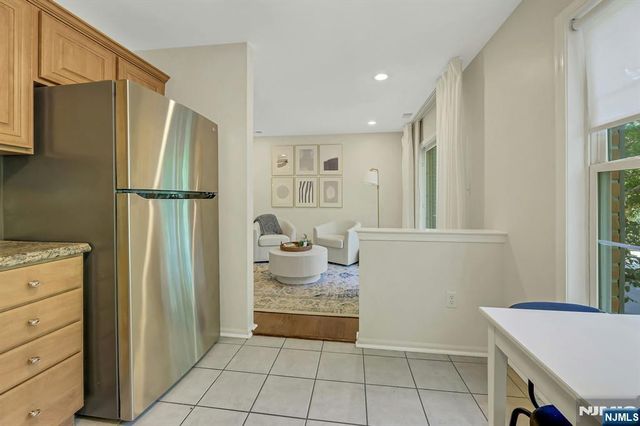 2206 Lancaster Court, Mahwah, NJ 07430