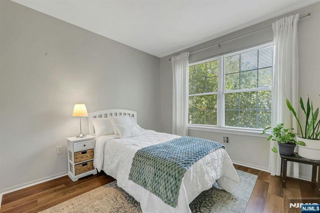 2206 Lancaster Court, Mahwah, NJ 07430