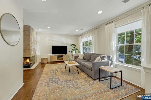 2206 Lancaster Court, Mahwah, NJ 07430