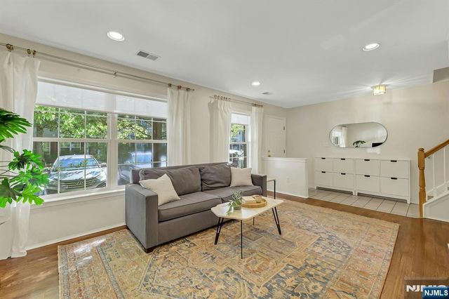 2206 Lancaster Court, Mahwah, NJ 07430