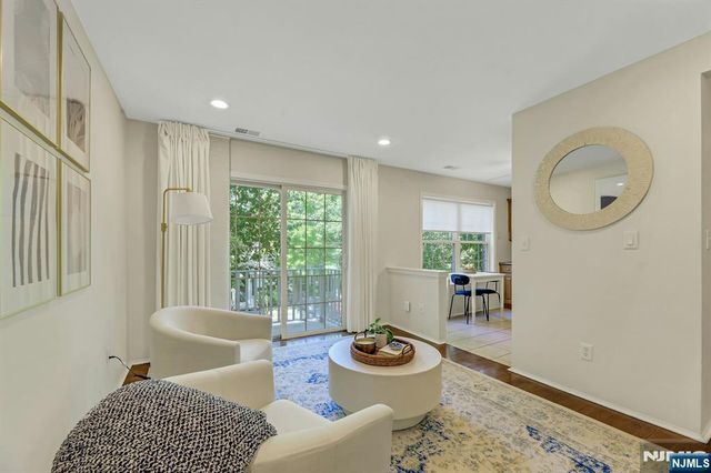 2206 Lancaster Court, Mahwah, NJ 07430