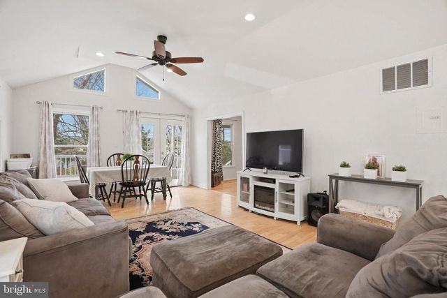 646 SHORE RD, Severna Park, MD 21146