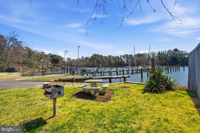 646 SHORE RD, Severna Park, MD 21146