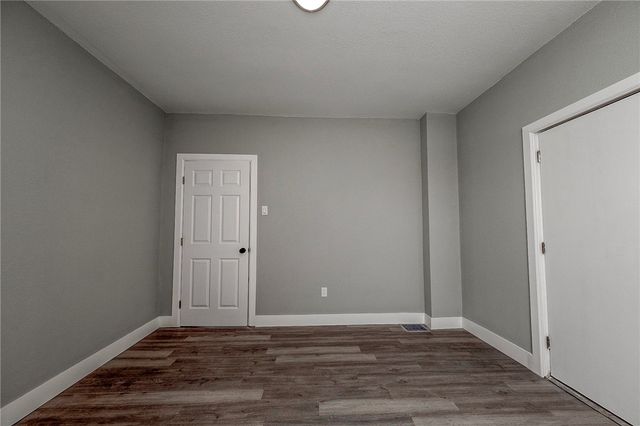 212 Ridge Ave, New Kensington, PA 15068