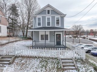212 Ridge Ave, New Kensington, PA 15068