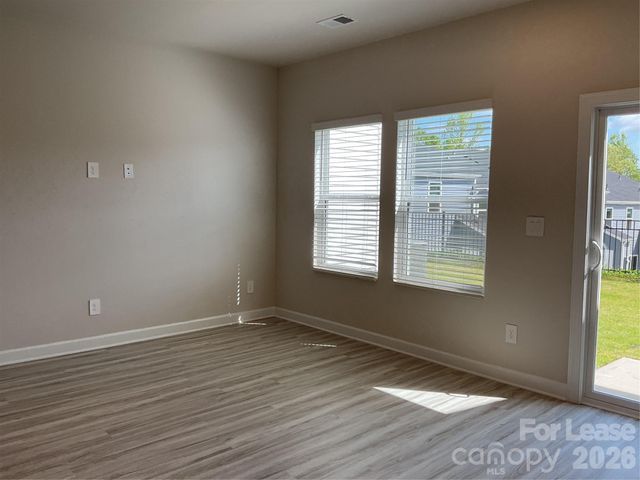 5042 Kellaher Place, Charlotte, NC 28216