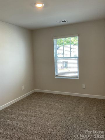 5042 Kellaher Place, Charlotte, NC 28216