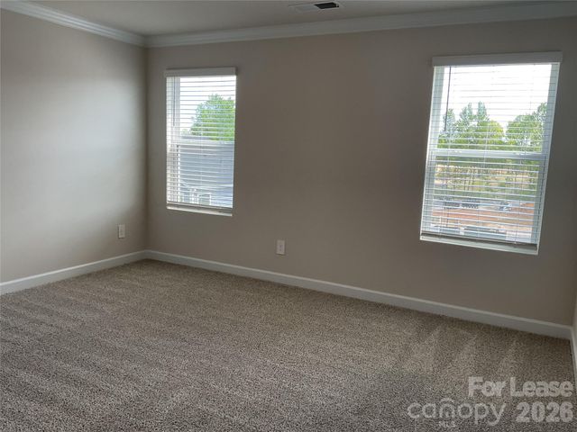 5042 Kellaher Place, Charlotte, NC 28216