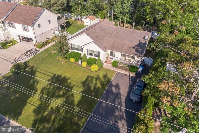 491 Lighthouse Drive, Manahawkin, NJ 08050