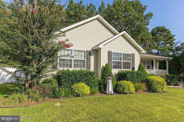 491 Lighthouse Drive, Manahawkin, NJ 08050
