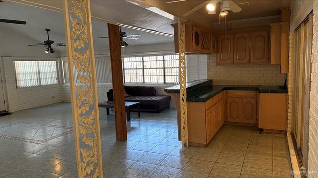 1204 W 4th Street, Weslaco, TX 78596