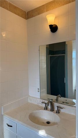 1204 W 4th Street, Weslaco, TX 78596