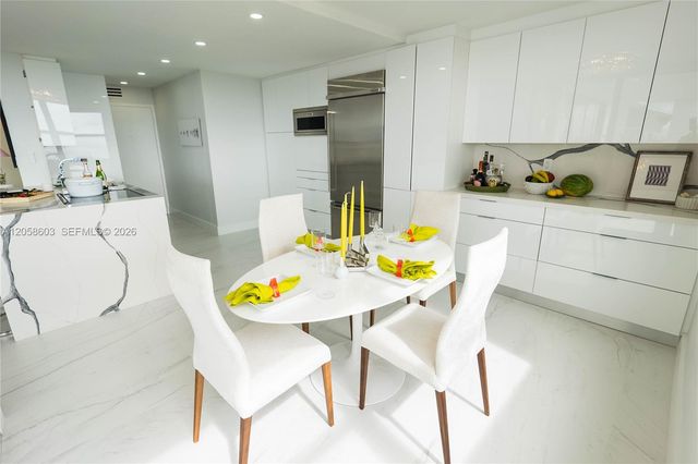 936 Intracoastal Drive 19H, Fort Lauderdale, FL 33304