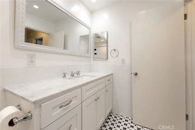 28009 Ridgebluff Court, Rancho Palos Verdes, CA 90275