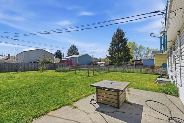 2124 E Rich Ave, Spokane, WA 99207