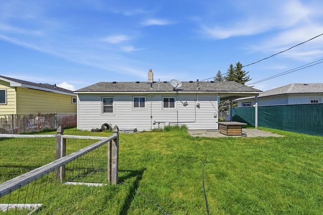 2124 E Rich Ave, Spokane, WA 99207