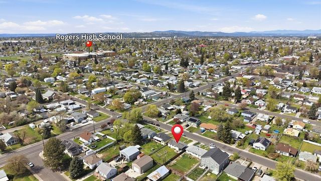 2124 E Rich Ave, Spokane, WA 99207