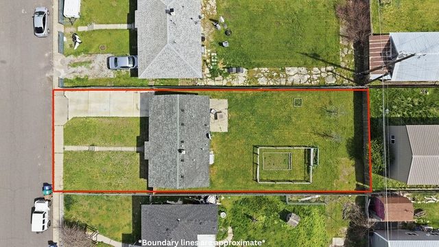 2124 E Rich Ave, Spokane, WA 99207