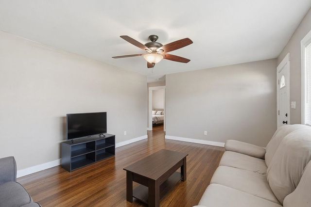 2124 E Rich Ave, Spokane, WA 99207