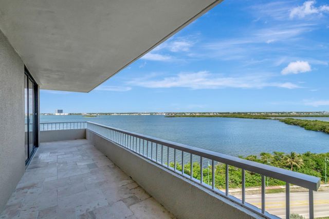 5550 N Ocean Drive 10d, Singer Island, FL 33404