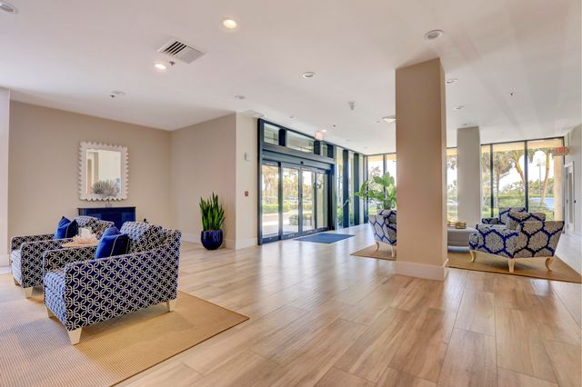 5550 N Ocean Drive 10d, Singer Island, FL 33404