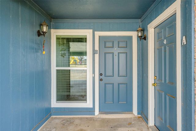 6210 Buffalo PASS B, Austin, TX 78745