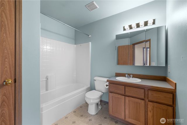 7215 79th Drive NE, Marysville, WA 98270