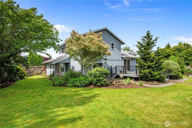 7215 79th Drive NE, Marysville, WA 98270