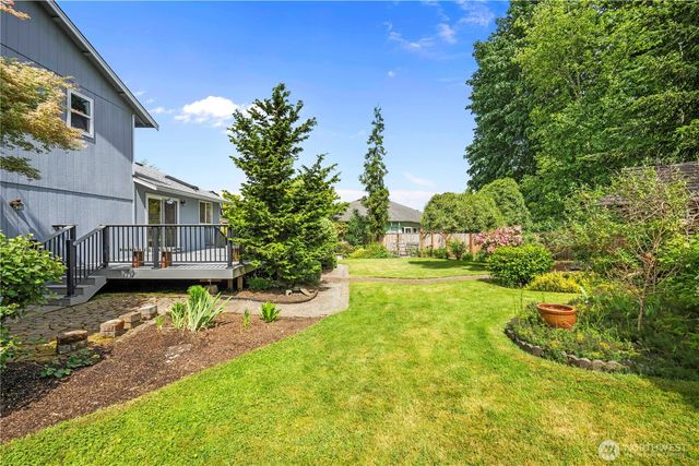 7215 79th Drive NE, Marysville, WA 98270