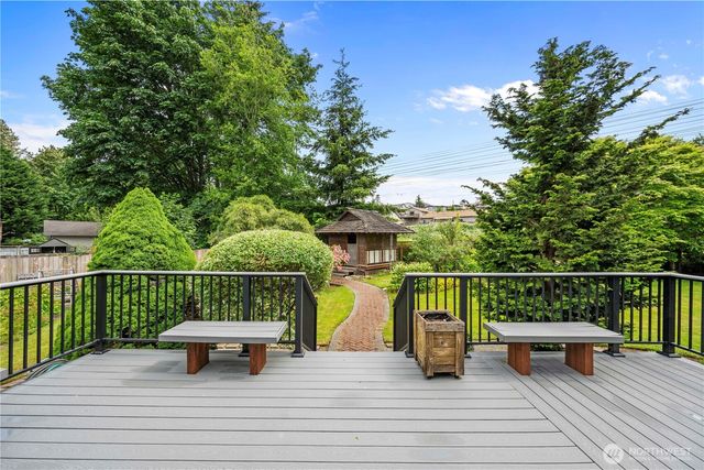 7215 79th Drive NE, Marysville, WA 98270
