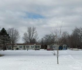 6406 County Road 35, Auburn, IN 46706