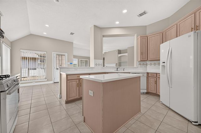12222 Aspen Lane, Stafford, TX 77477