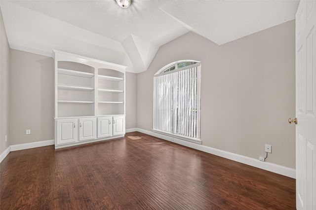 12222 Aspen Lane, Stafford, TX 77477