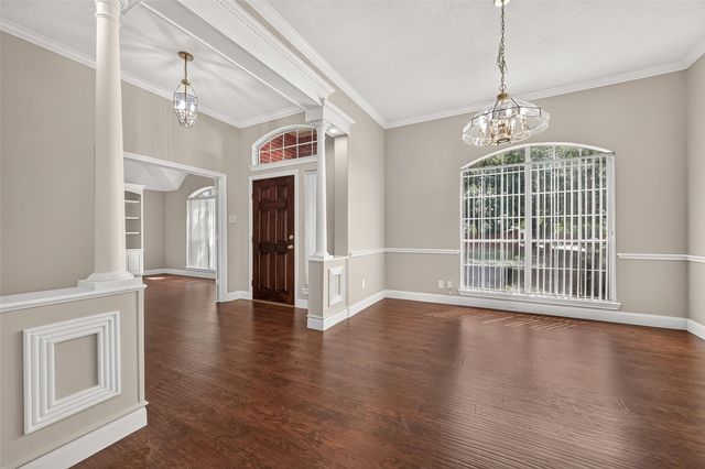 12222 Aspen Lane, Stafford, TX 77477