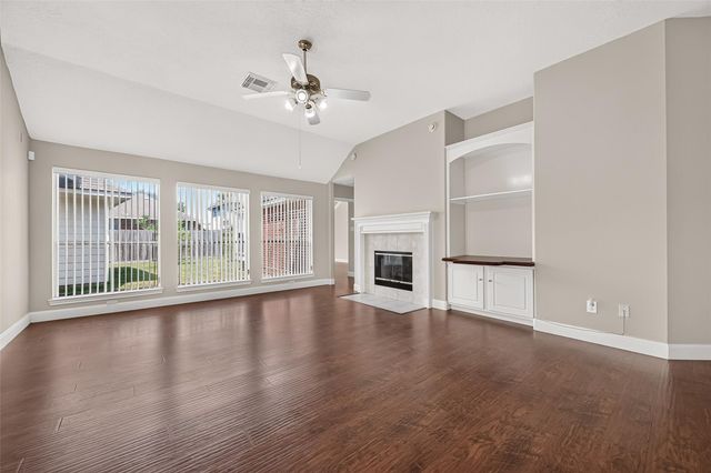 12222 Aspen Lane, Stafford, TX 77477