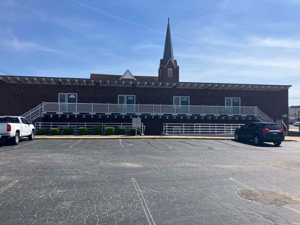 2301 W Michigan Street Unit F, Evansville, IN 47712