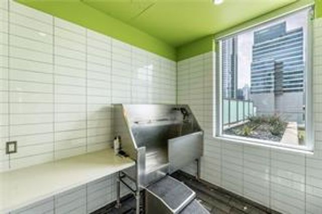 222 West Ave 2207, Austin, TX 78701