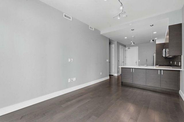 222 West Ave 2207, Austin, TX 78701
