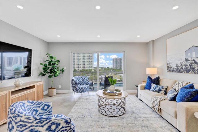 2900 NE 30th Street 7H, Fort Lauderdale, FL 33306