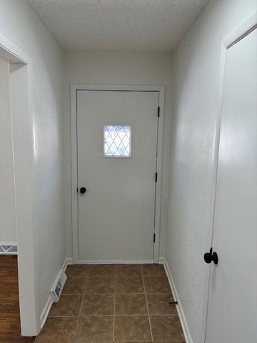 7317 Hedges Avenue, Raytown, MO 64133