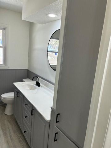 7317 Hedges Avenue, Raytown, MO 64133