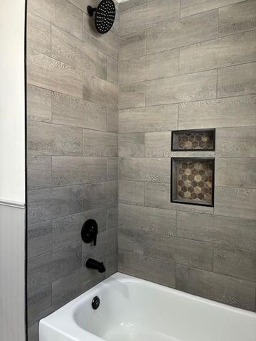 7317 Hedges Avenue, Raytown, MO 64133