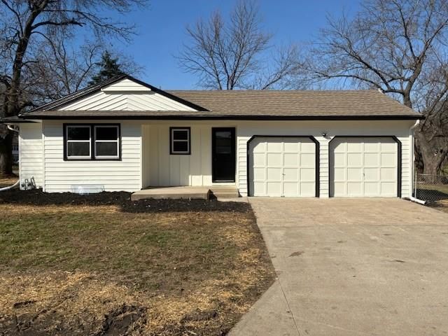 7317 Hedges Avenue, Raytown, MO 64133