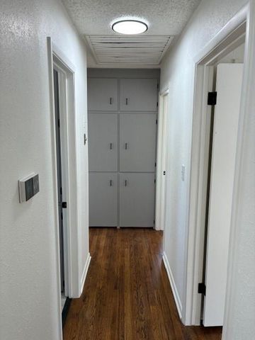 7317 Hedges Avenue, Raytown, MO 64133