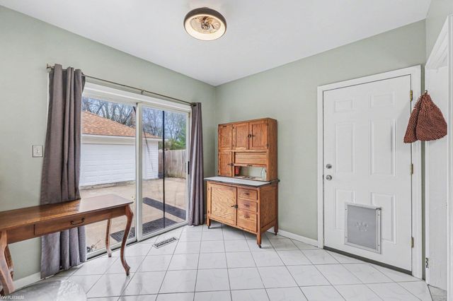 11160 Lesure Drive, Sterling Heights, MI 48312