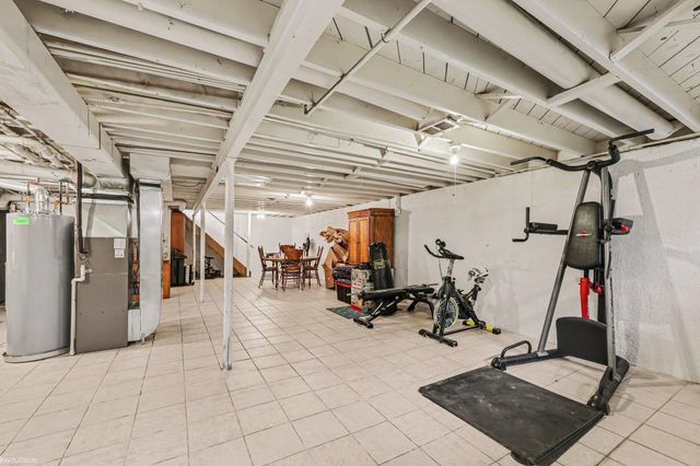 11160 Lesure Drive, Sterling Heights, MI 48312