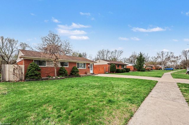 11160 Lesure Drive, Sterling Heights, MI 48312